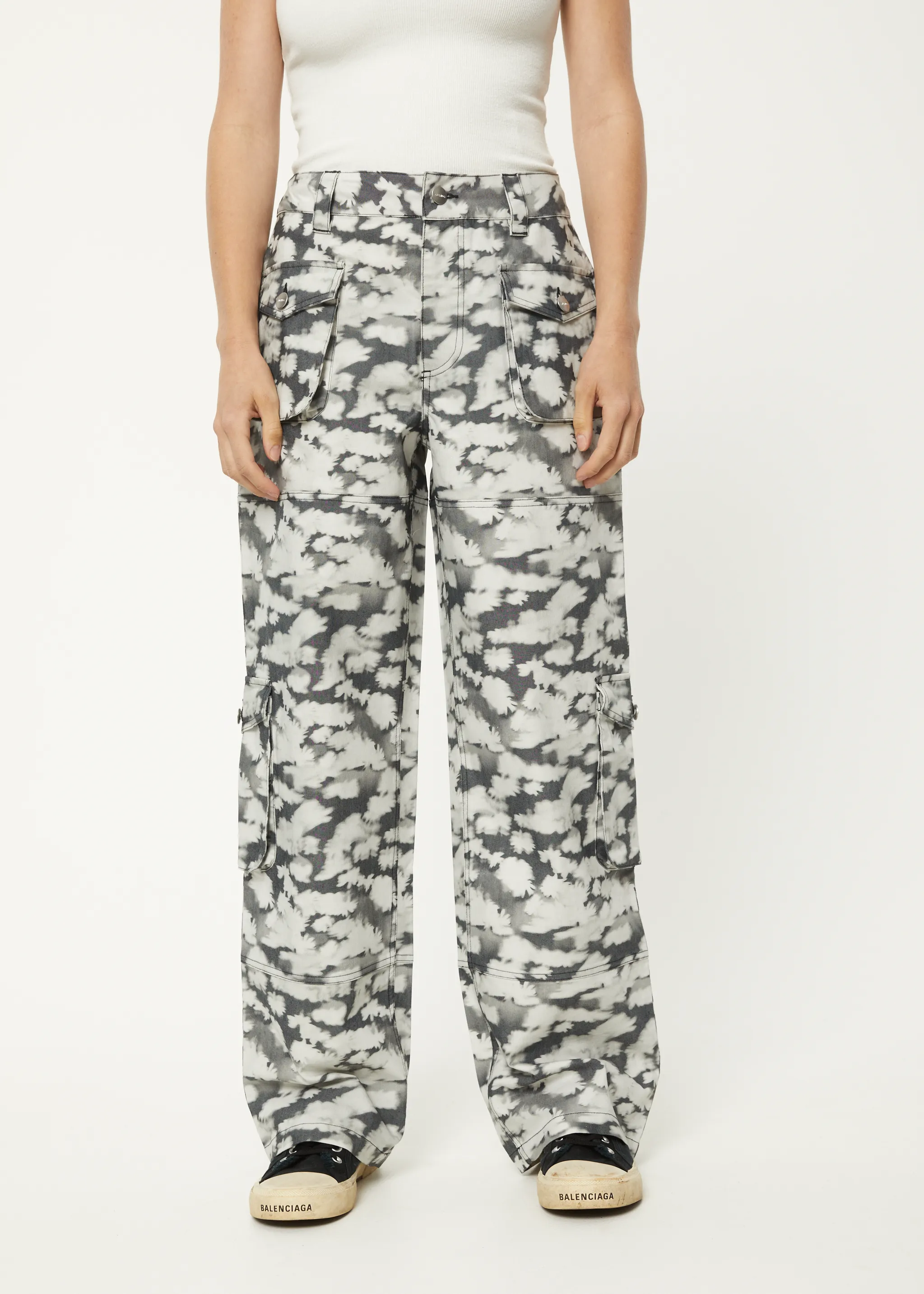 AFENDS Womens Linger - Cargo Pants - Black Floral