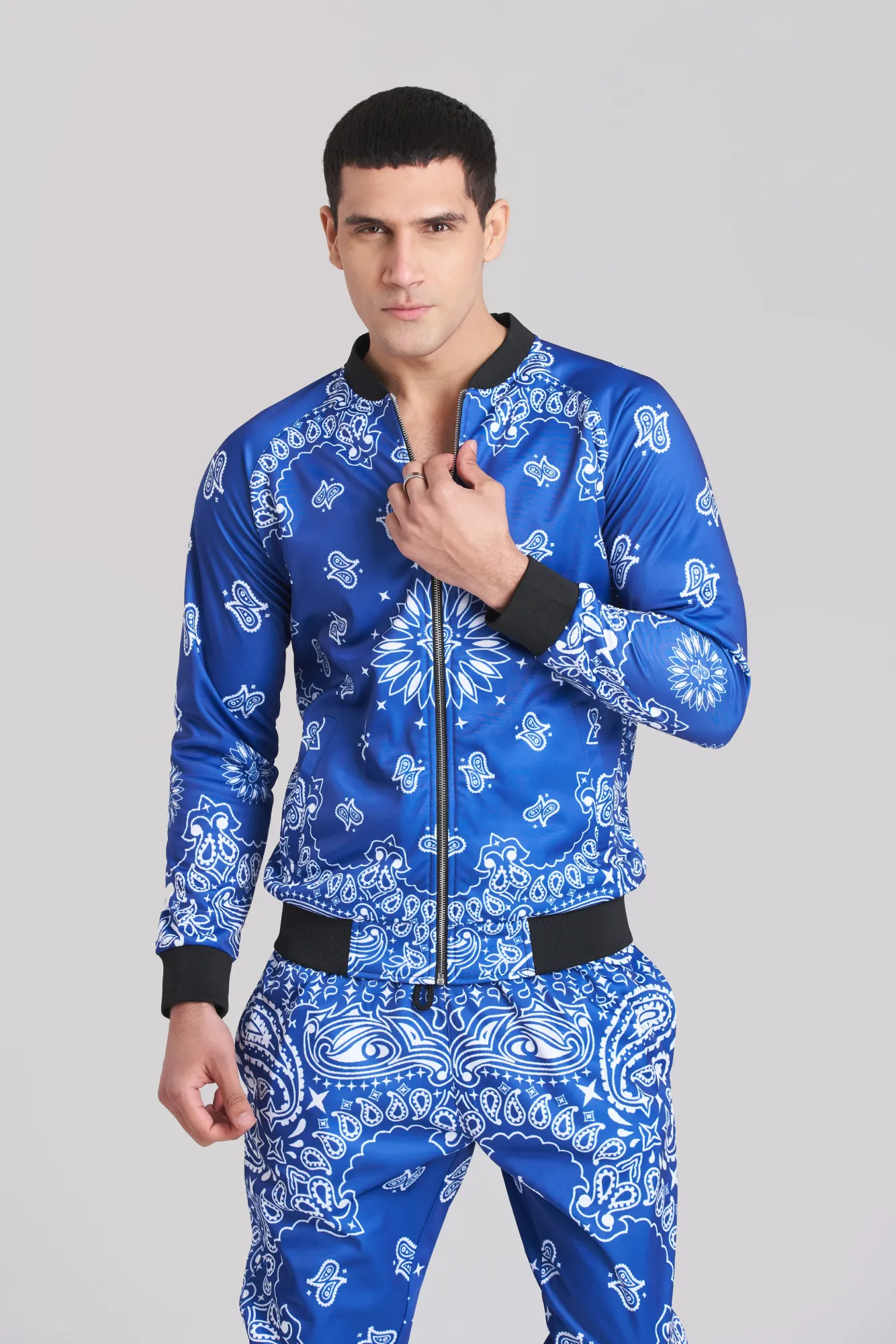 Modern Stylish Pattern Men TrackSuit