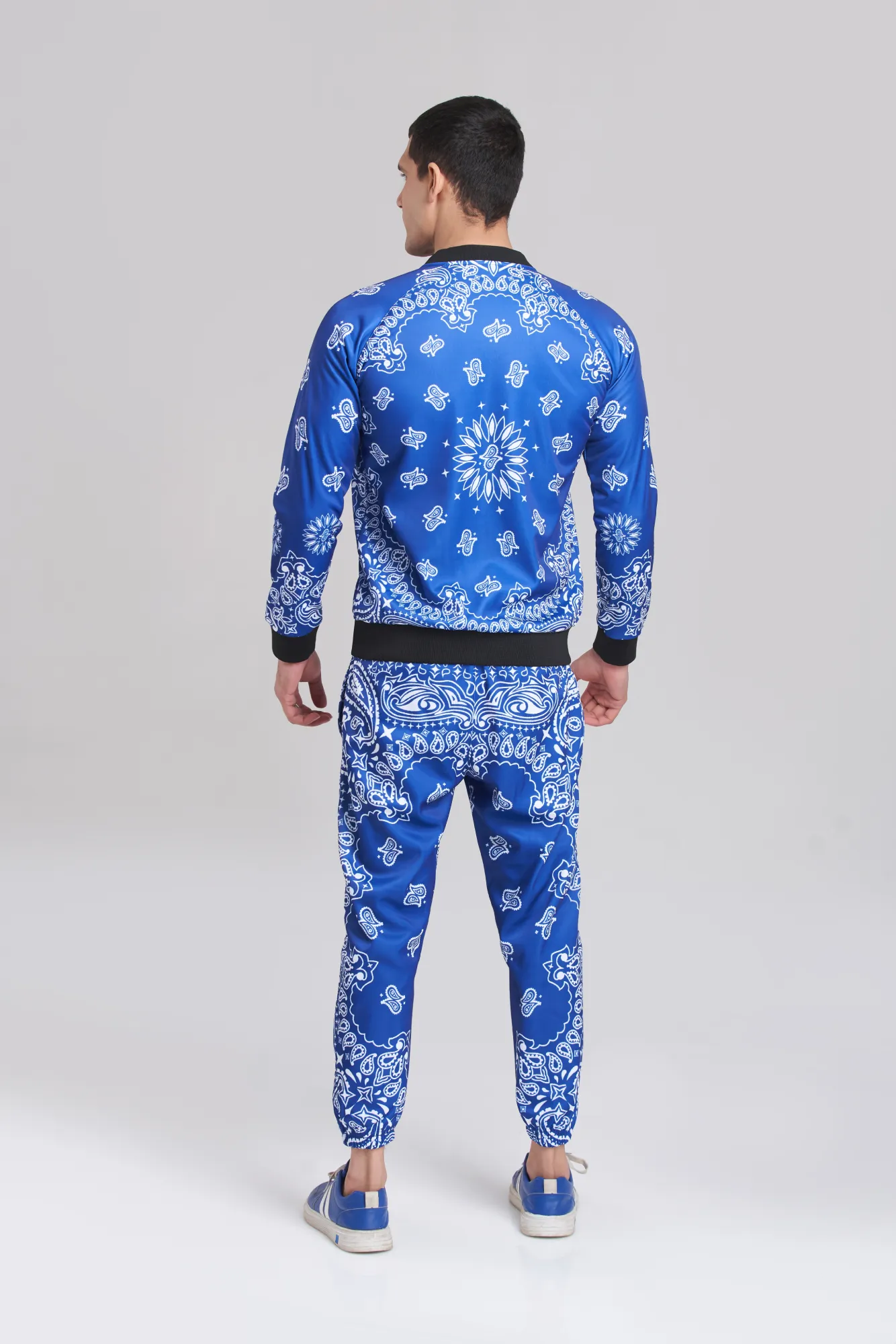 Modern Stylish Pattern Men TrackSuit