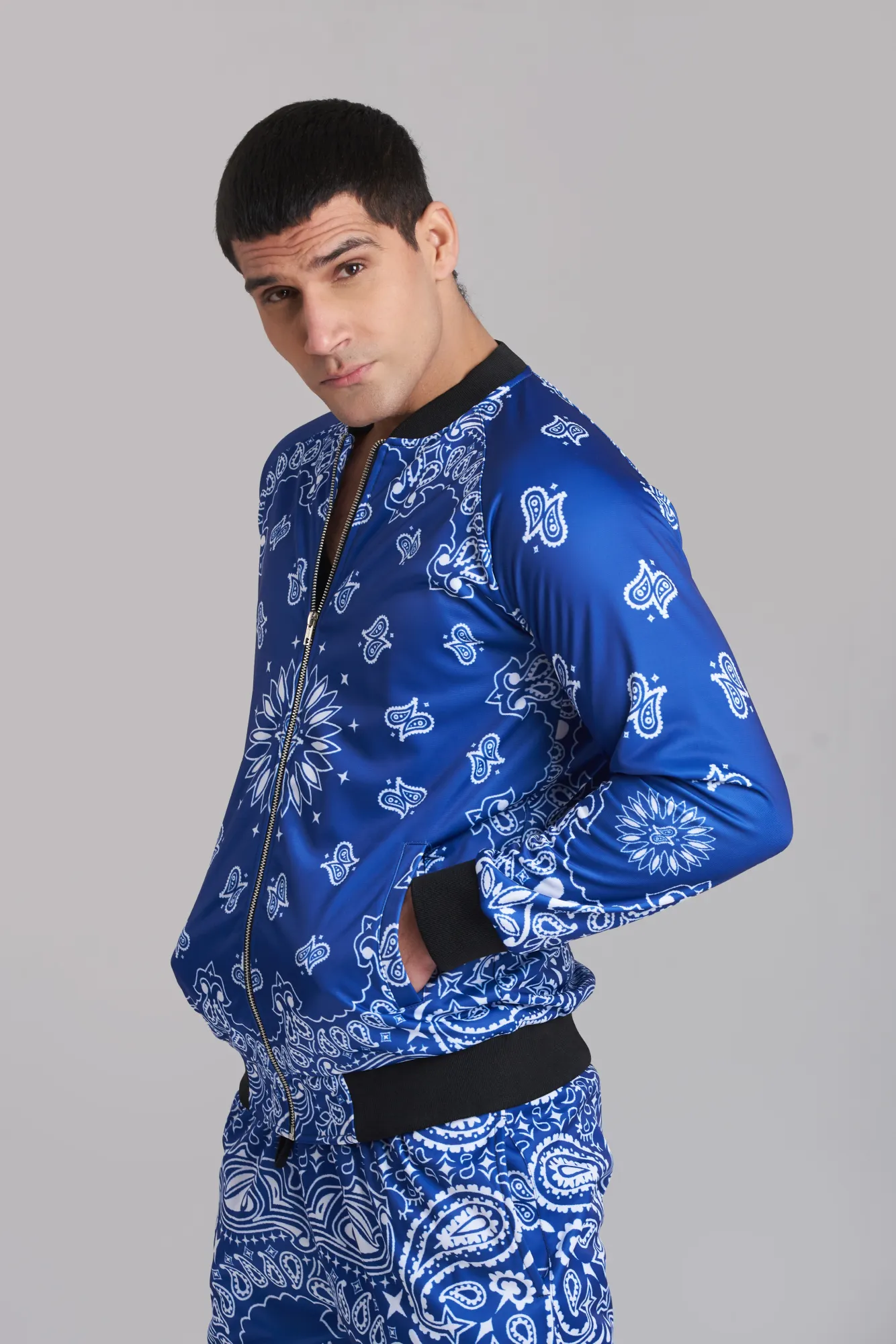 Modern Stylish Pattern Men TrackSuit