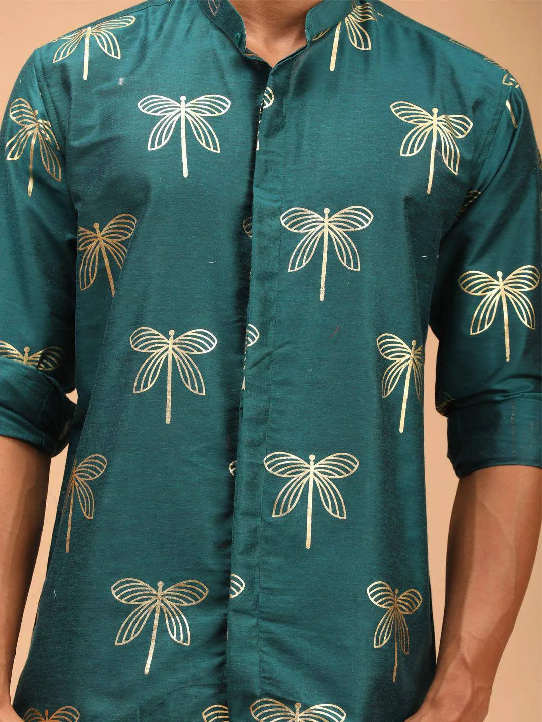 VASTRAMAY Men's Green Foil Print Shirt