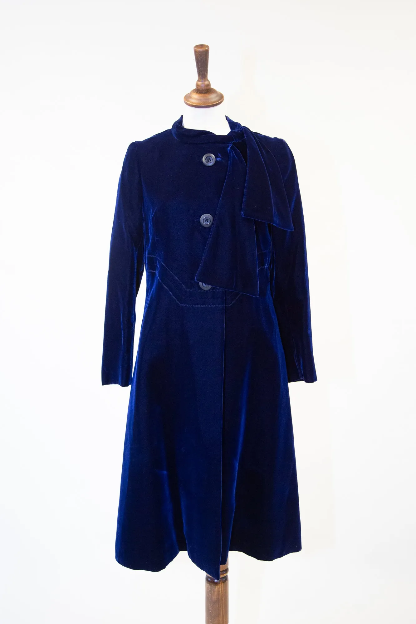 Vintage 1960s Hardy Amies Blue Velvet Coat