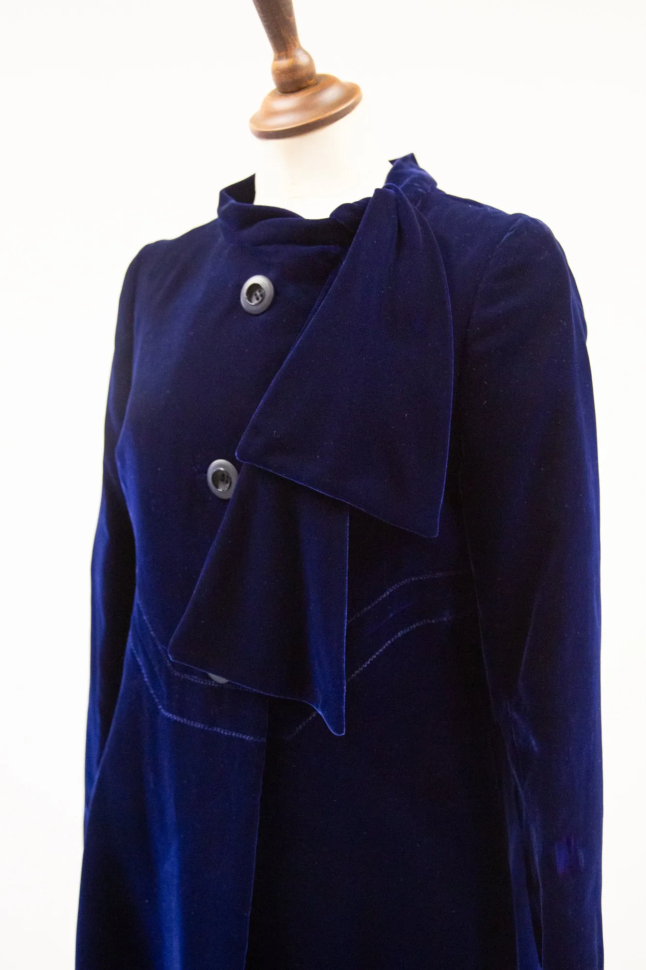 Vintage 1960s Hardy Amies Blue Velvet Coat