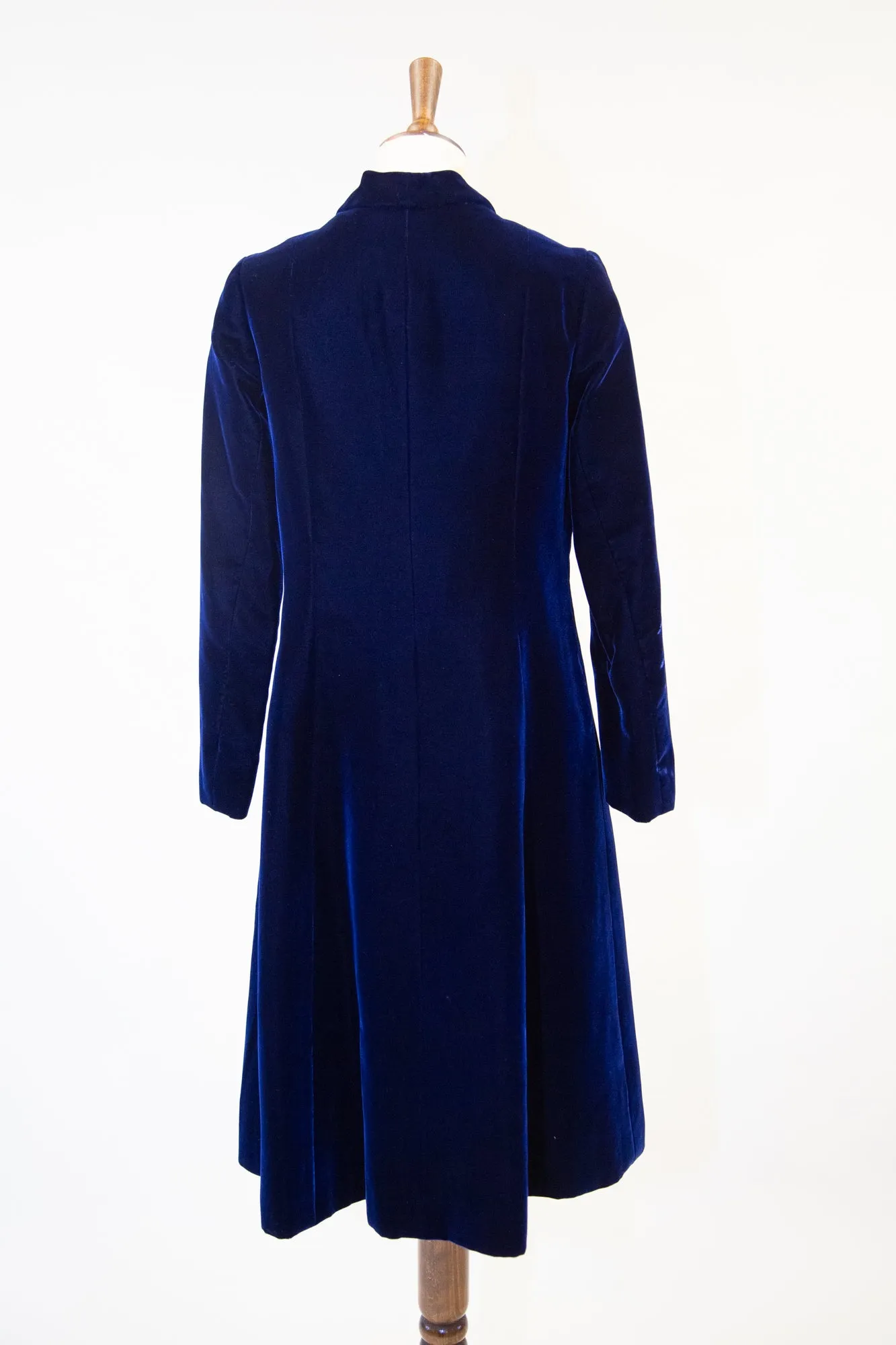 Vintage 1960s Hardy Amies Blue Velvet Coat