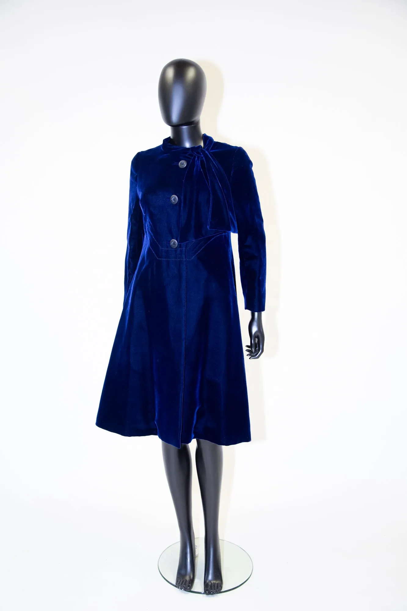 Vintage 1960s Hardy Amies Blue Velvet Coat