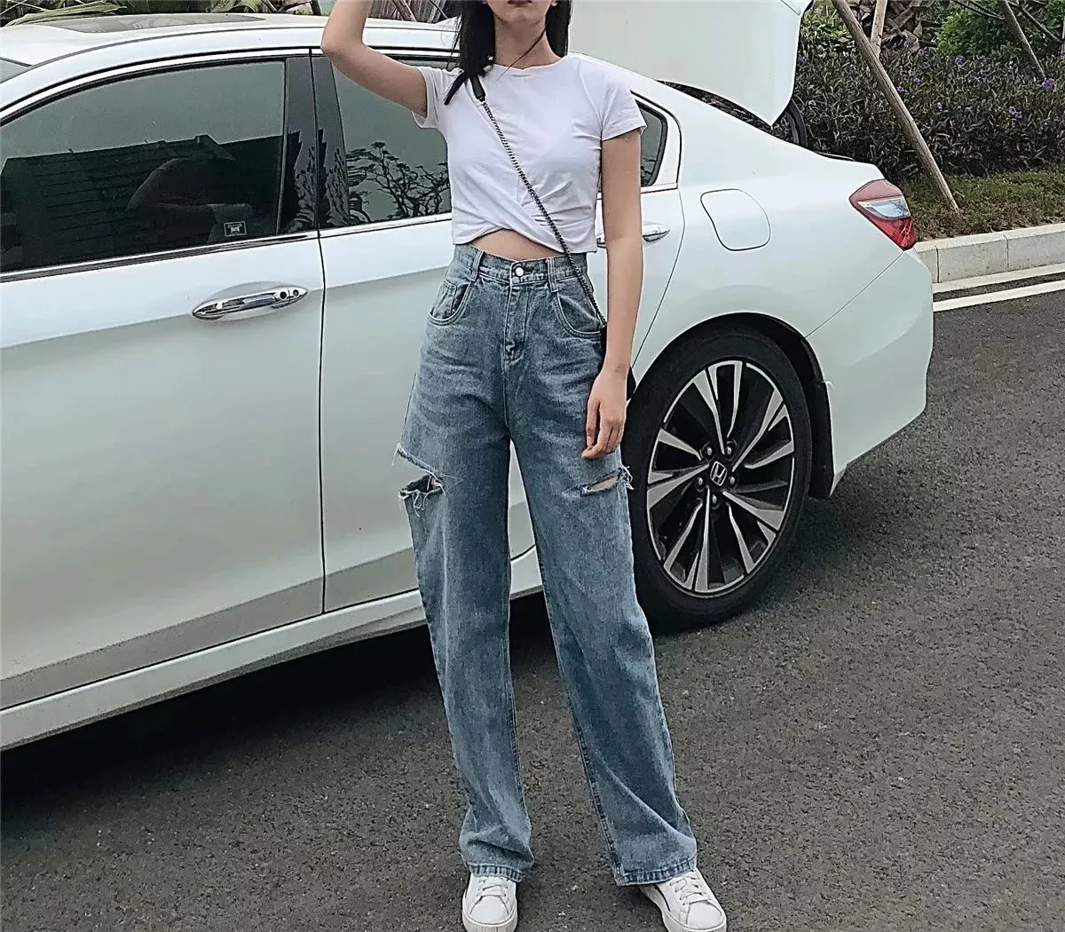 Women Stylish denim jeans high-waisted ripped loose fit wide-legged radish pants Long Trousers